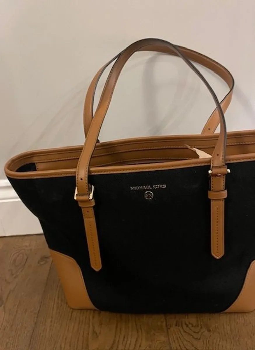 Michael Kors tote bag - Image 1