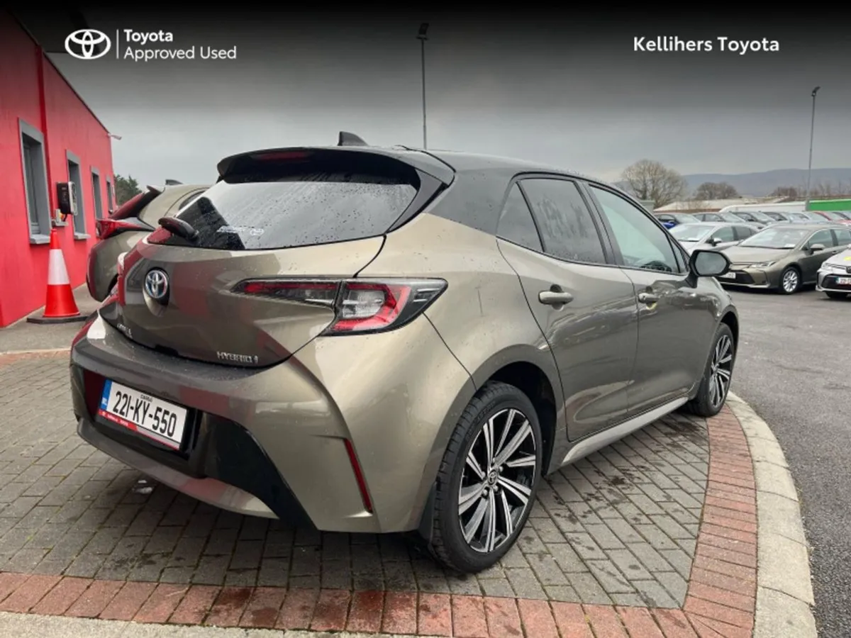 Toyota Corolla Hybrid Electric Luna Sport - Image 2