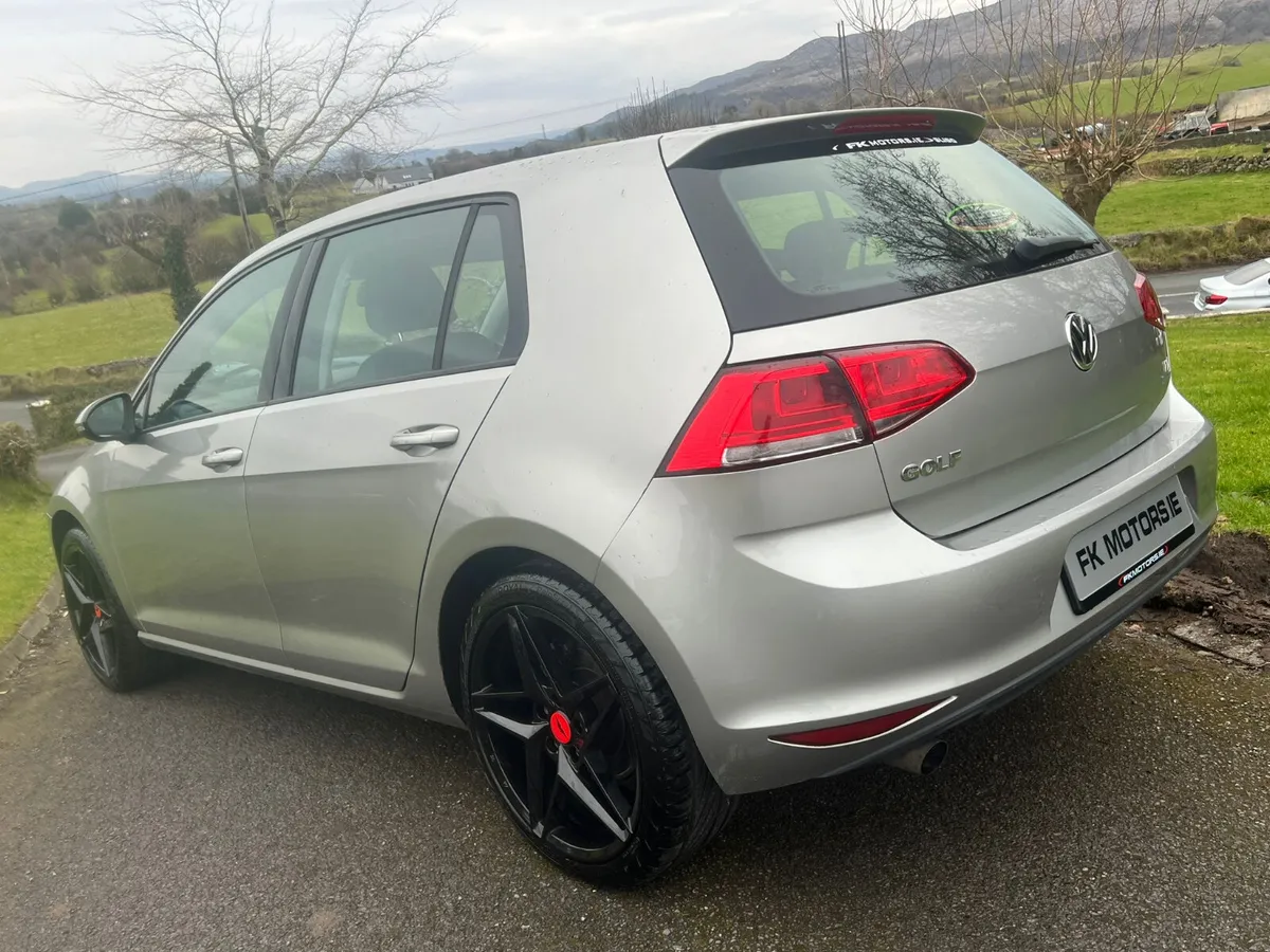 Volkswagen Golf 2014 1.6 diesel - Image 4