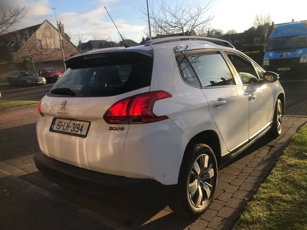 2015 Peugeot 2008 - Image 4