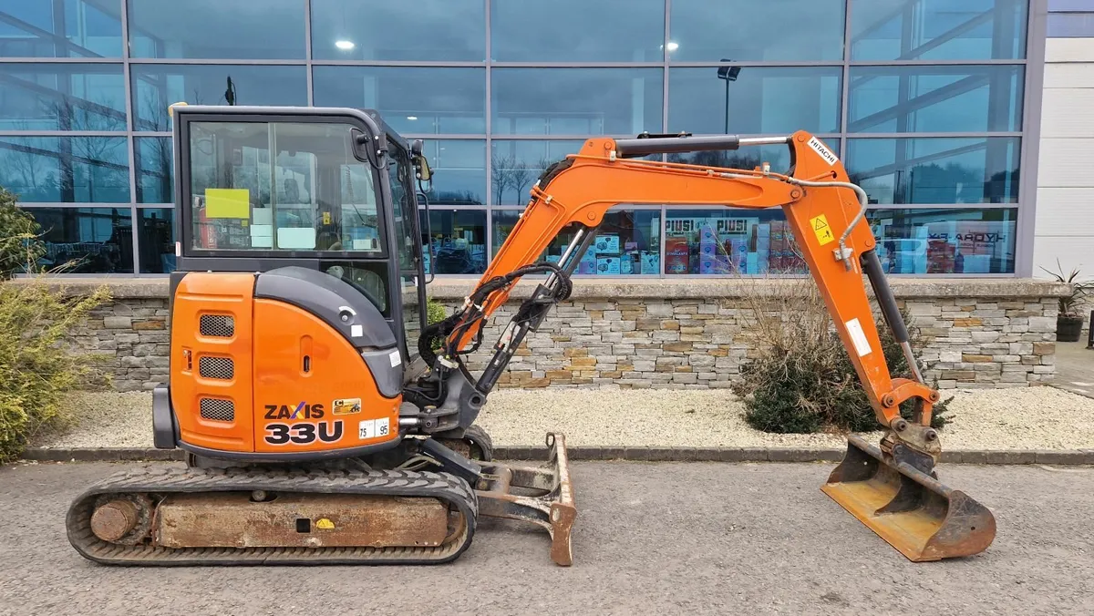 2019 Hitachi Zx33 U - Image 1