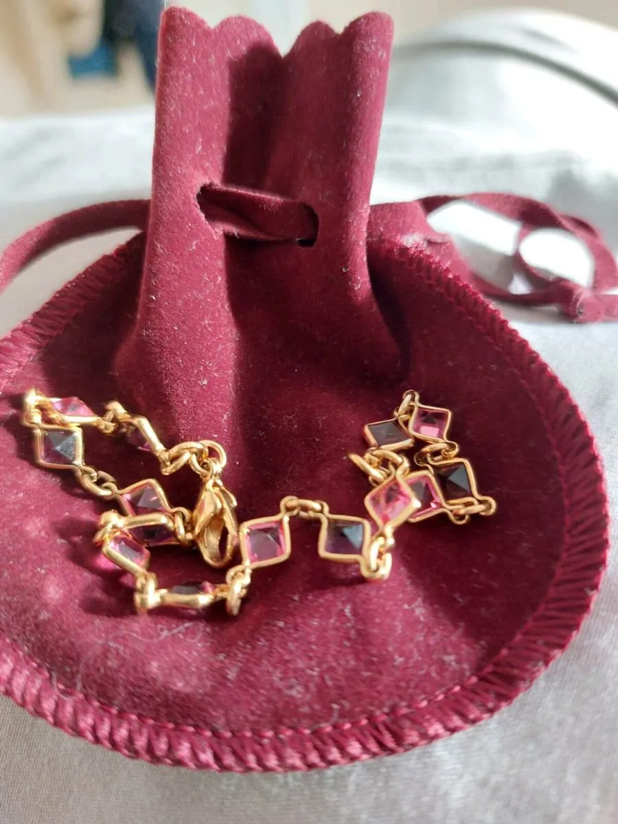 Jewellery - Image 1