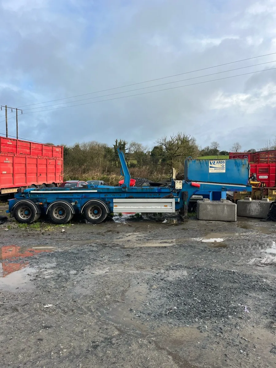 Hooklift - Image 2