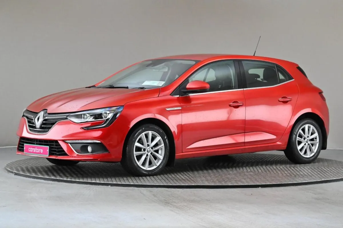 Renault Megane 1.5 DCI 110 6spd  half Leather spo - Image 4