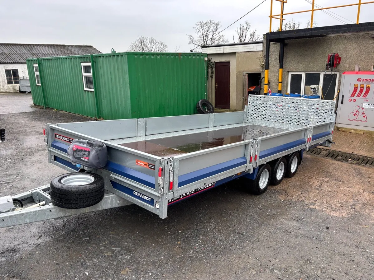 BRIAN JAMES CAR TRANSPORTER used once - Image 1