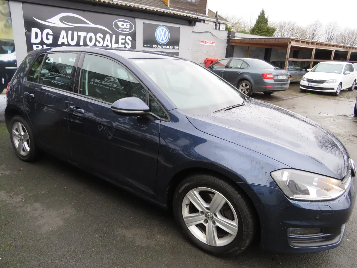 Volkswagen Golf 2016 5DR  DIESEL DSG AUTOMATIC - Image 4