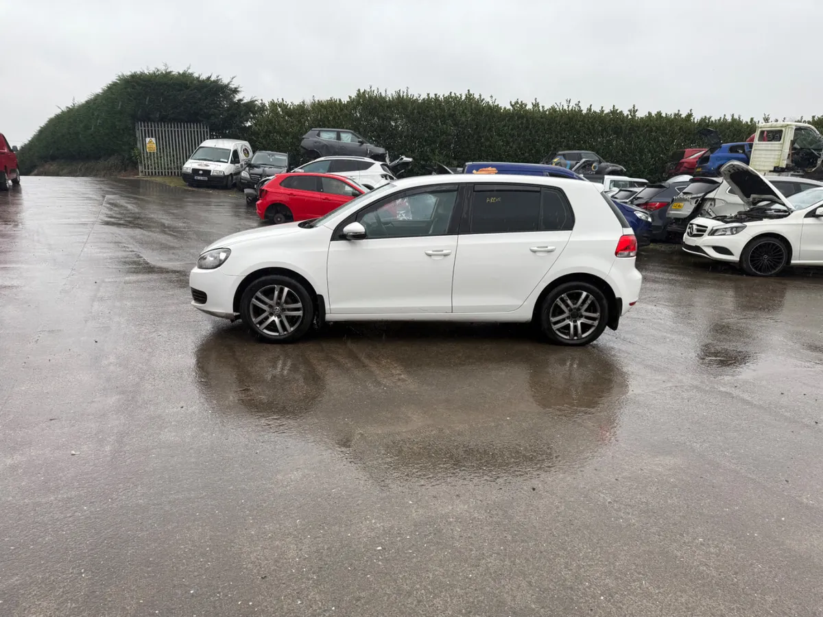 2011 VW Golf 1.4 PTL - Image 3