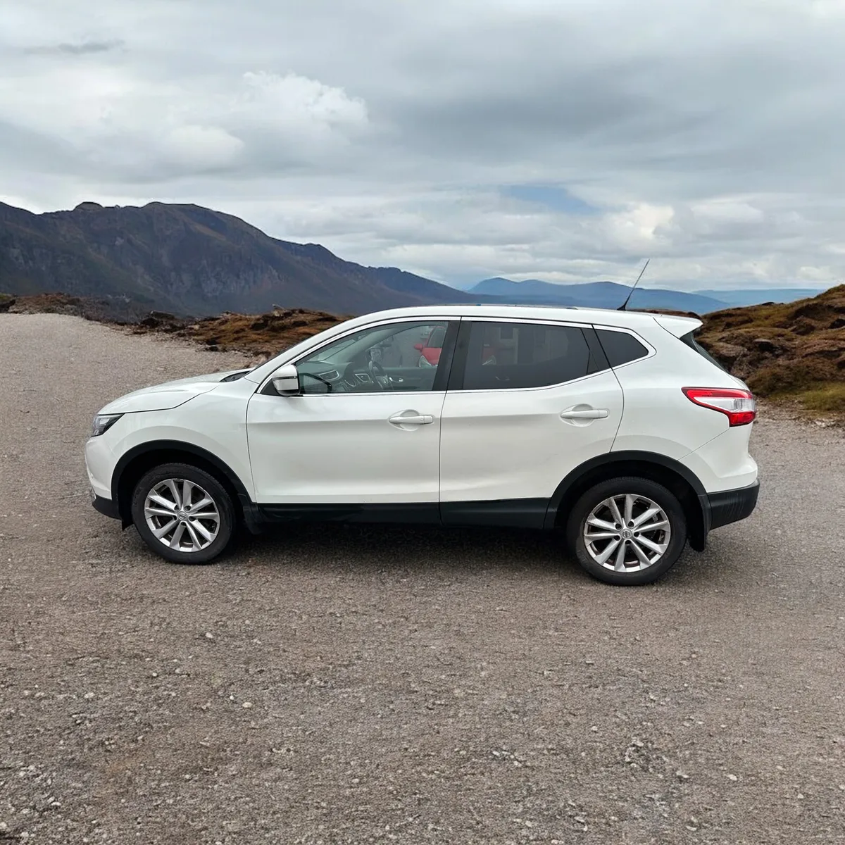 Nissan Qashqai 1.2 XE Petrol - Image 2