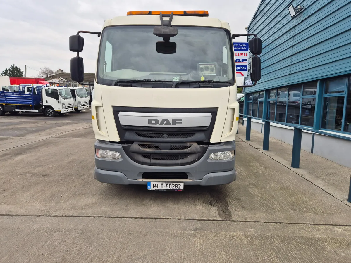 2014 DAF LF 18TON DROPSIDE AND CRANE - Image 3
