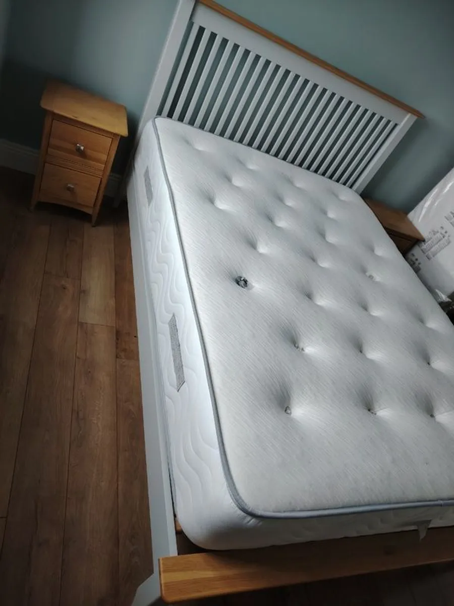 Barely used double bed, mattress & 2 side lockers - Image 4