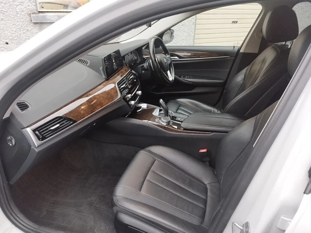 BMW 520d G30 auto - Image 2