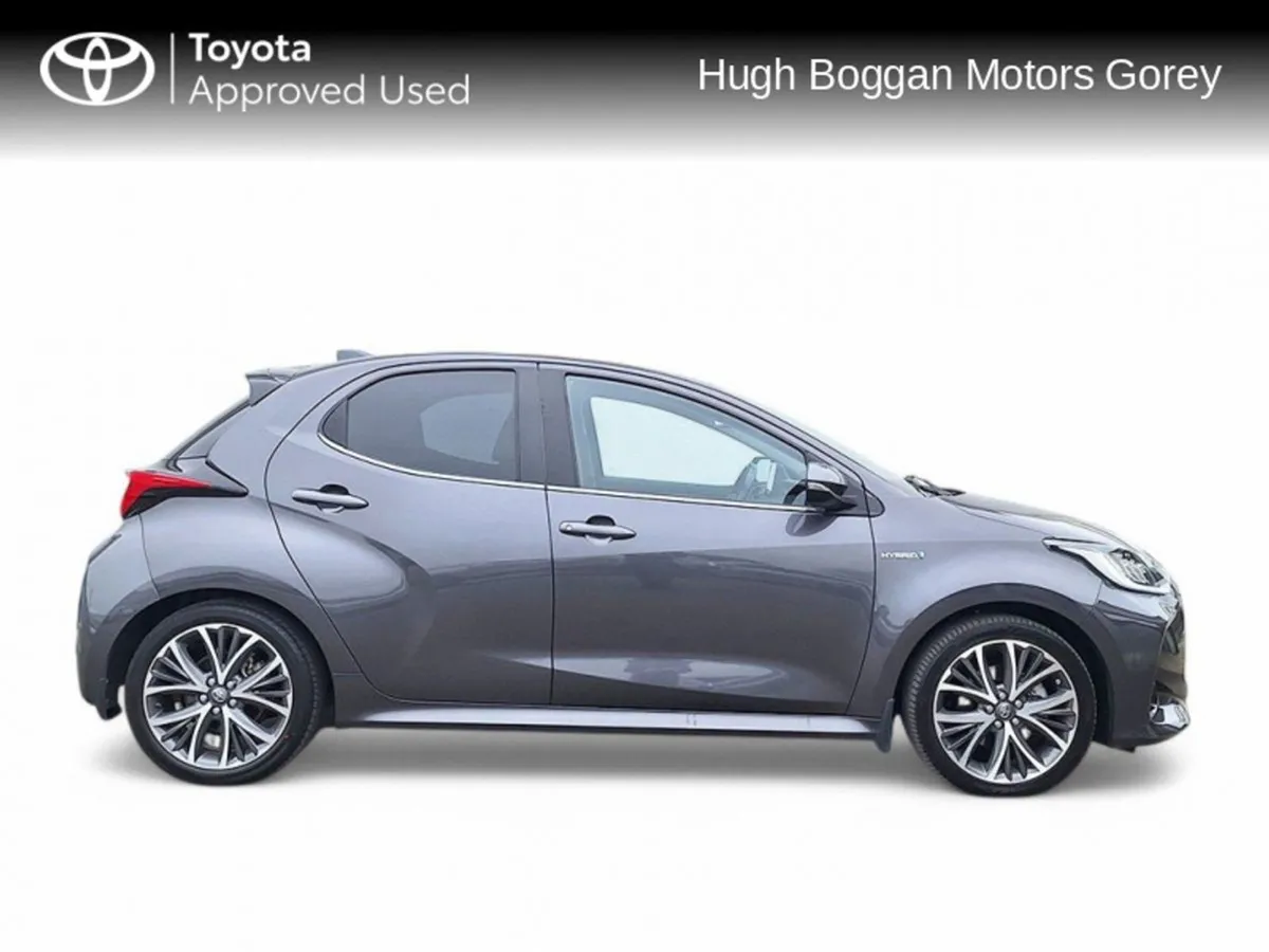 Toyota Yaris Platinum 4 4DR Auto - Image 3