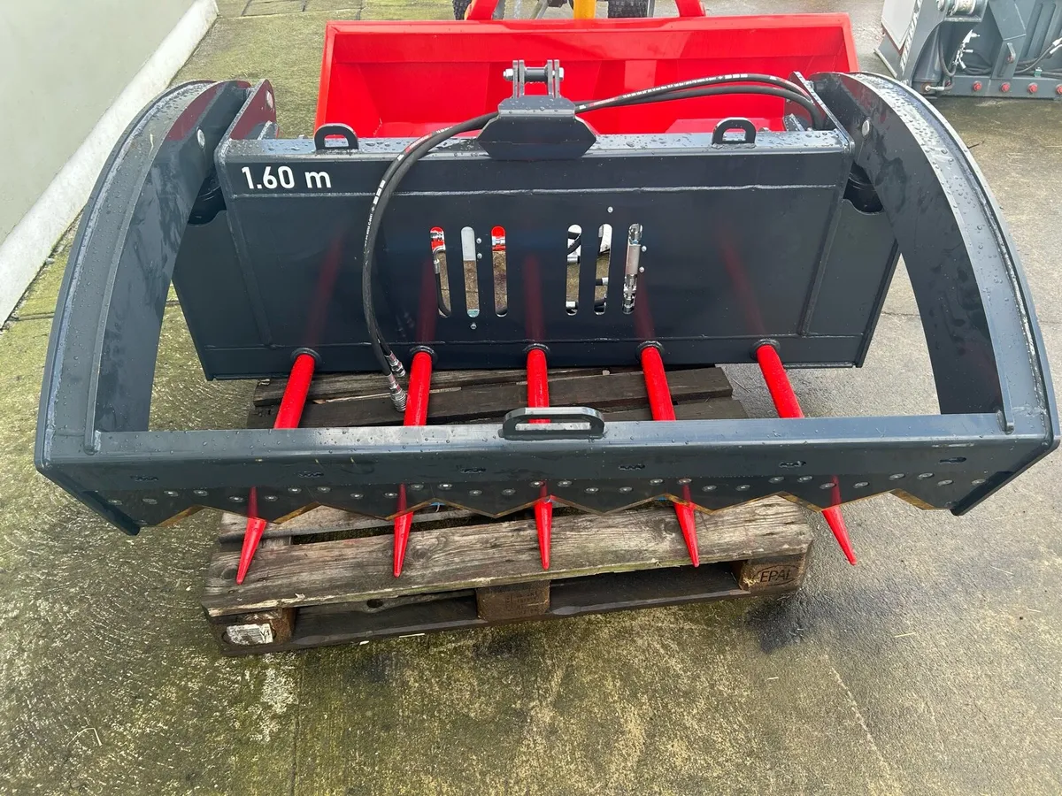 Intertech bale shear *special price* - Image 1