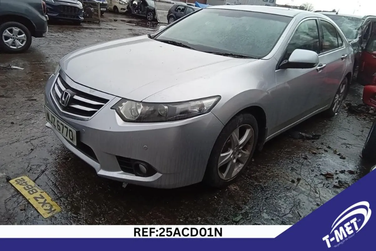 2012 HONDA ACCORD BREAKING FOR PARTS - Image 2