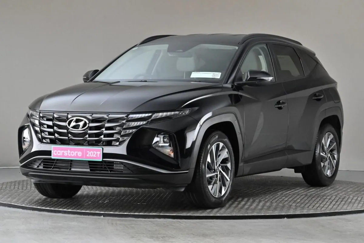 Hyundai Tucson 1.6 Executive Diesel 6spd  full Be - Image 3