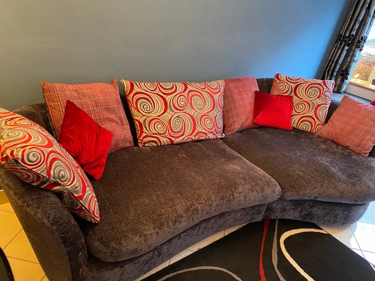Couch for sale - Image 1