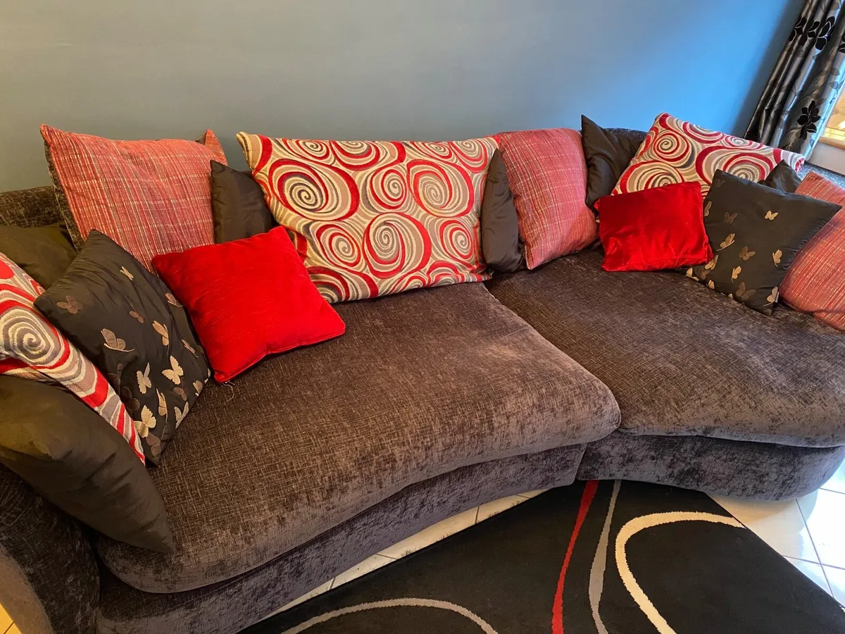 Couch for sale - Image 2