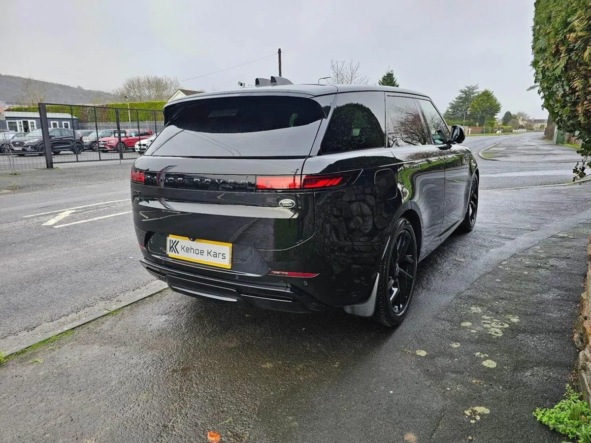 Land Rover Range Rover Sport 3.0 D300 Mhev Dynami - Image 4