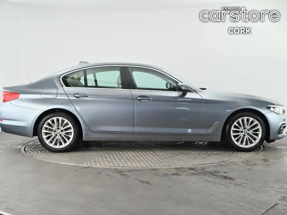 BMW 5 Series 520d SE Auto - Image 3