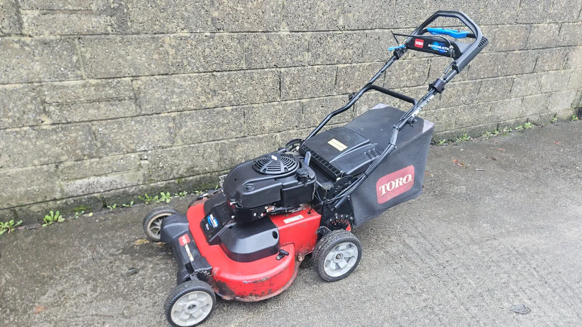 Toro Timemaster 30" 10hp Lawnmower - Image 1
