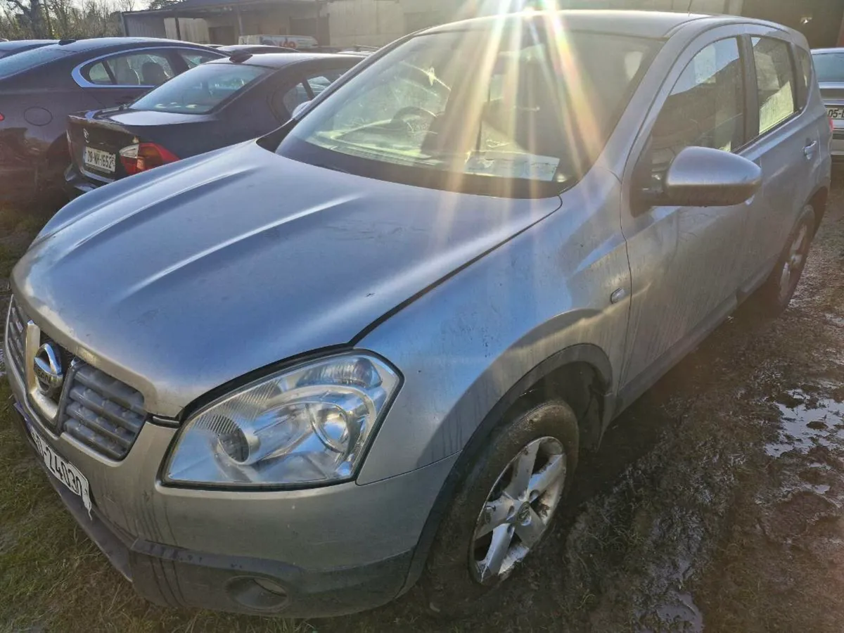 2008 Nissan Qashqai 1.6l petrol Parts - Image 1
