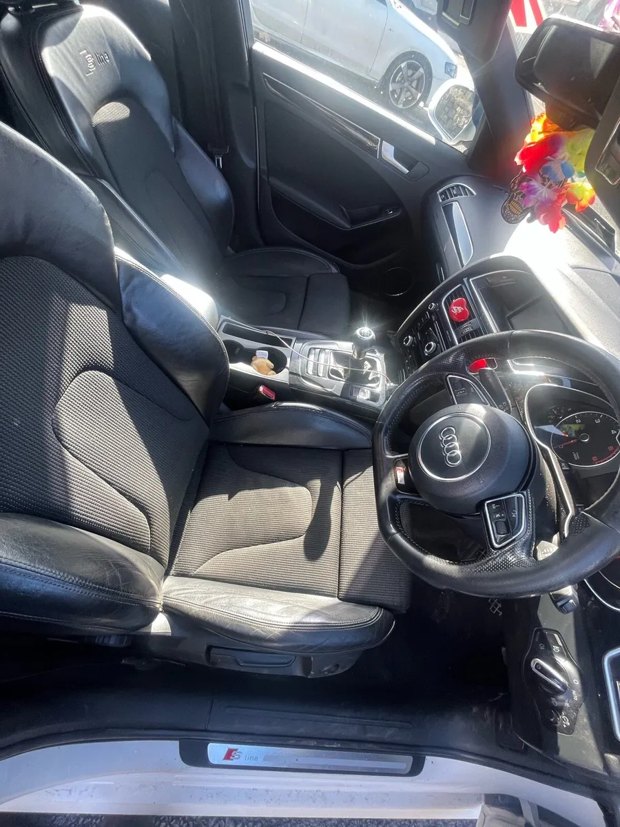 Audi A4 Sline Black edition 2014 - Image 2