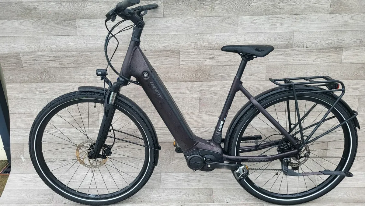 Giant E-Bike - Image 2