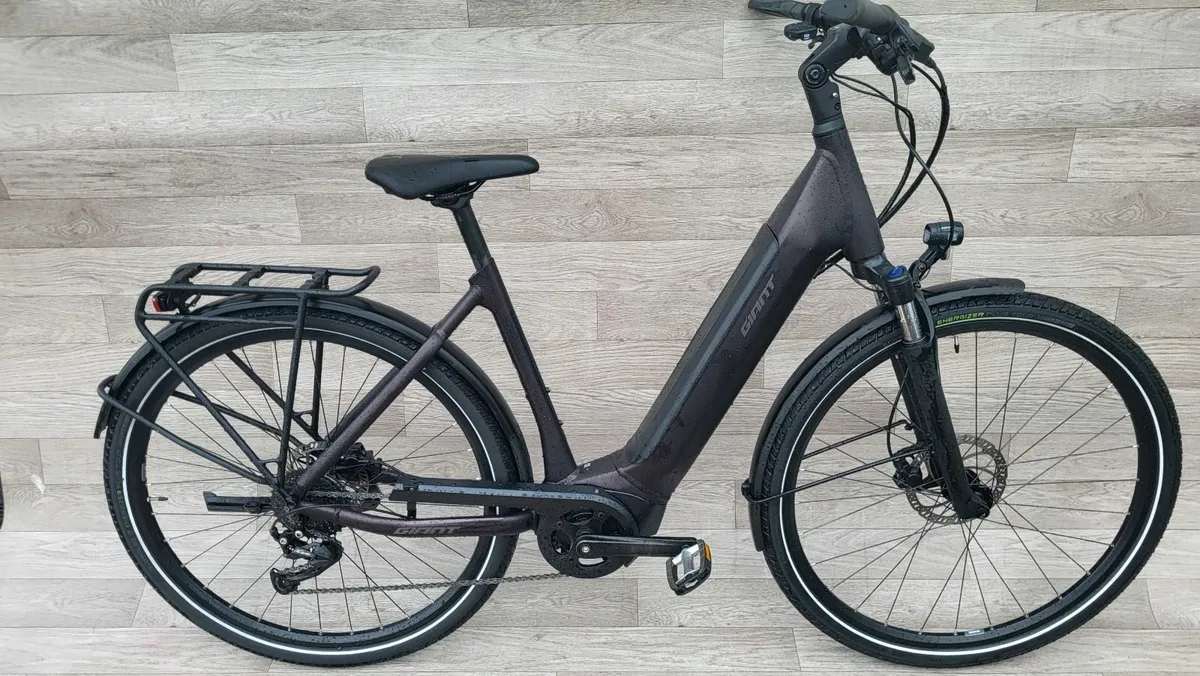 Giant E-Bike - Image 4