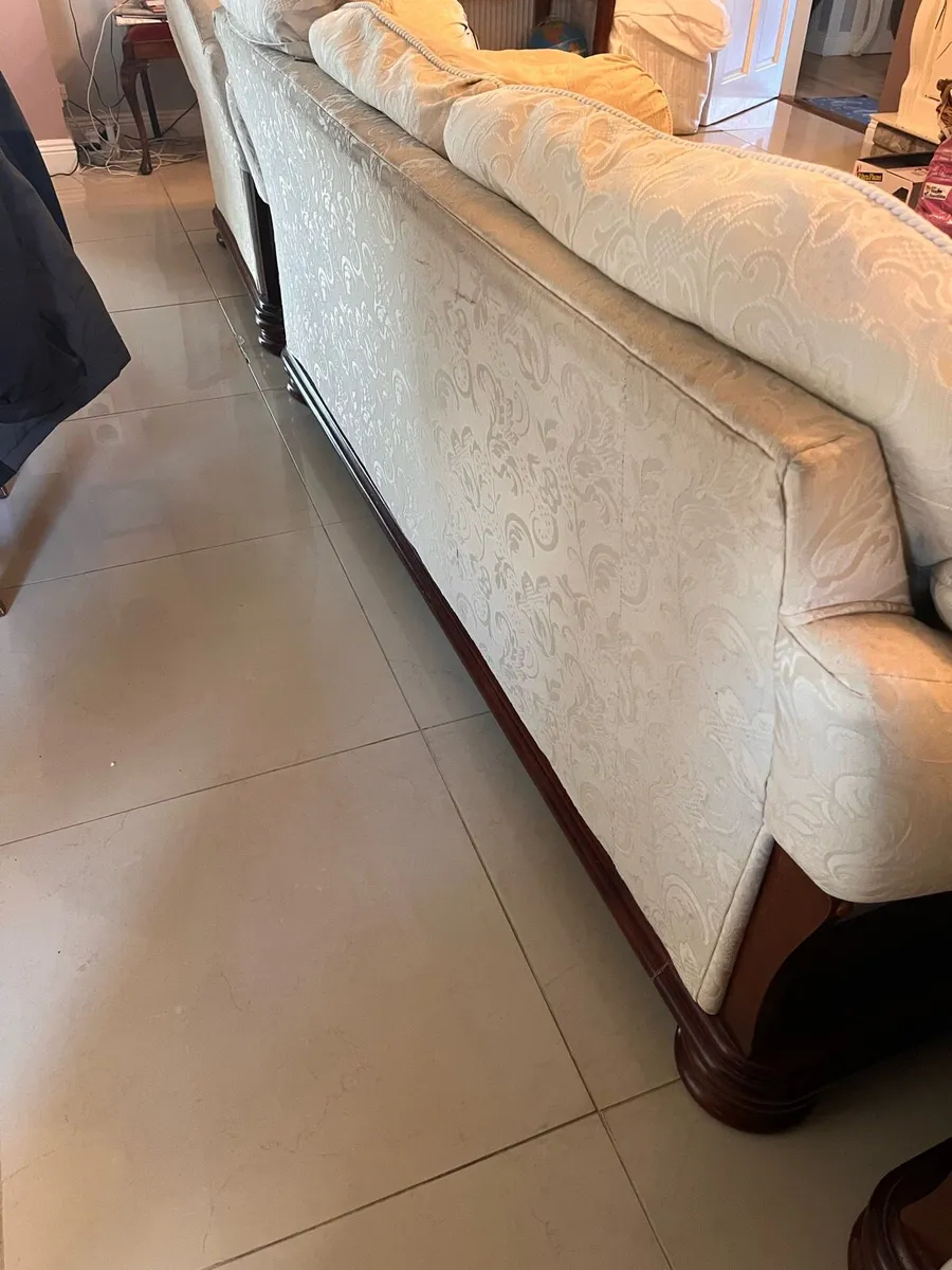 Couch+1 - Image 4