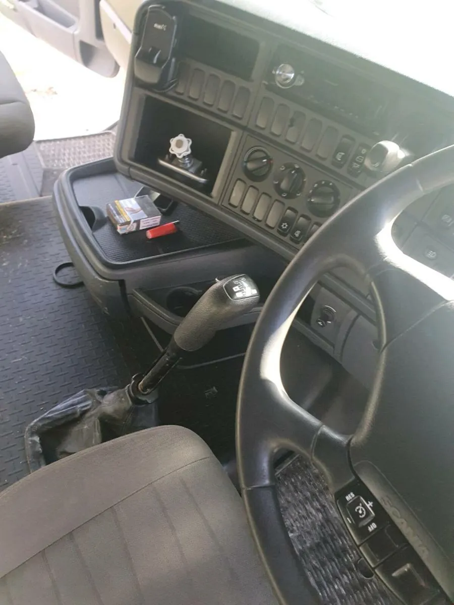 2015 Scania r450 twin wheel tag  manual box - Image 2
