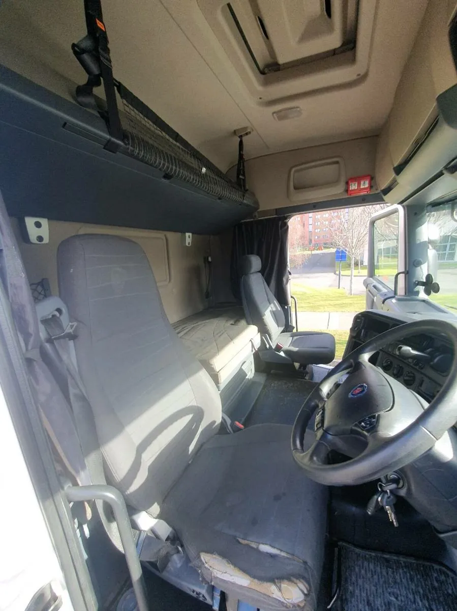 2015 Scania r450 twin wheel tag  manual box - Image 4