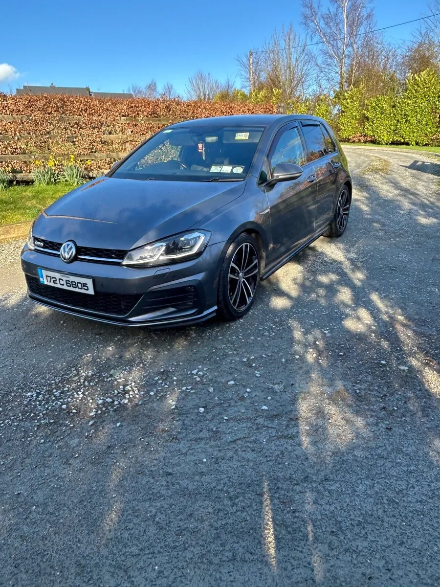Volkswagen Golf 2017 - Image 1