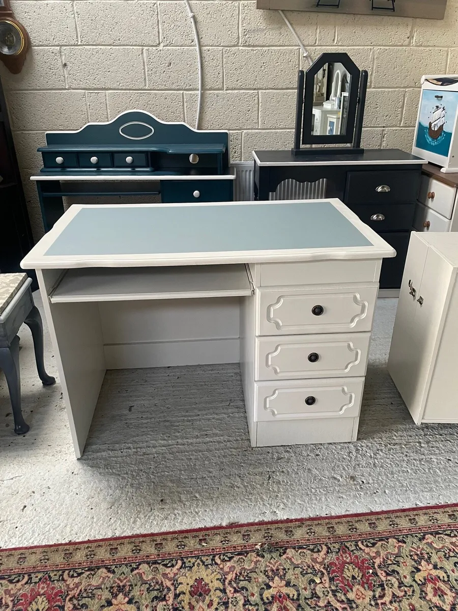 Bespoke furniture - Image 4