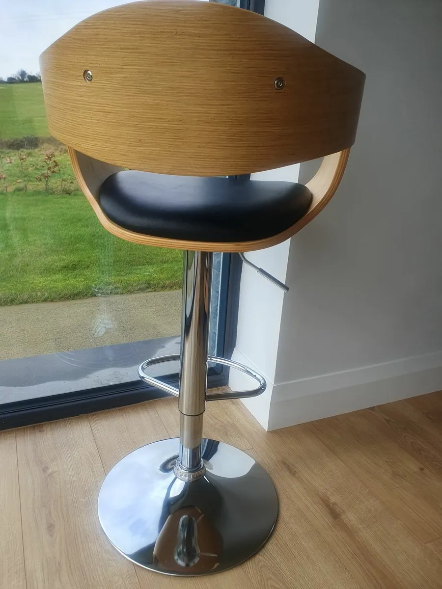 Kitchen Bar Stools - Image 1
