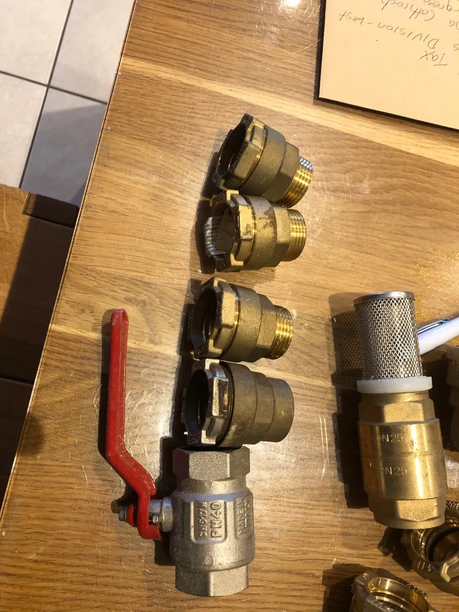 Brass plumbing fittings - Image 3