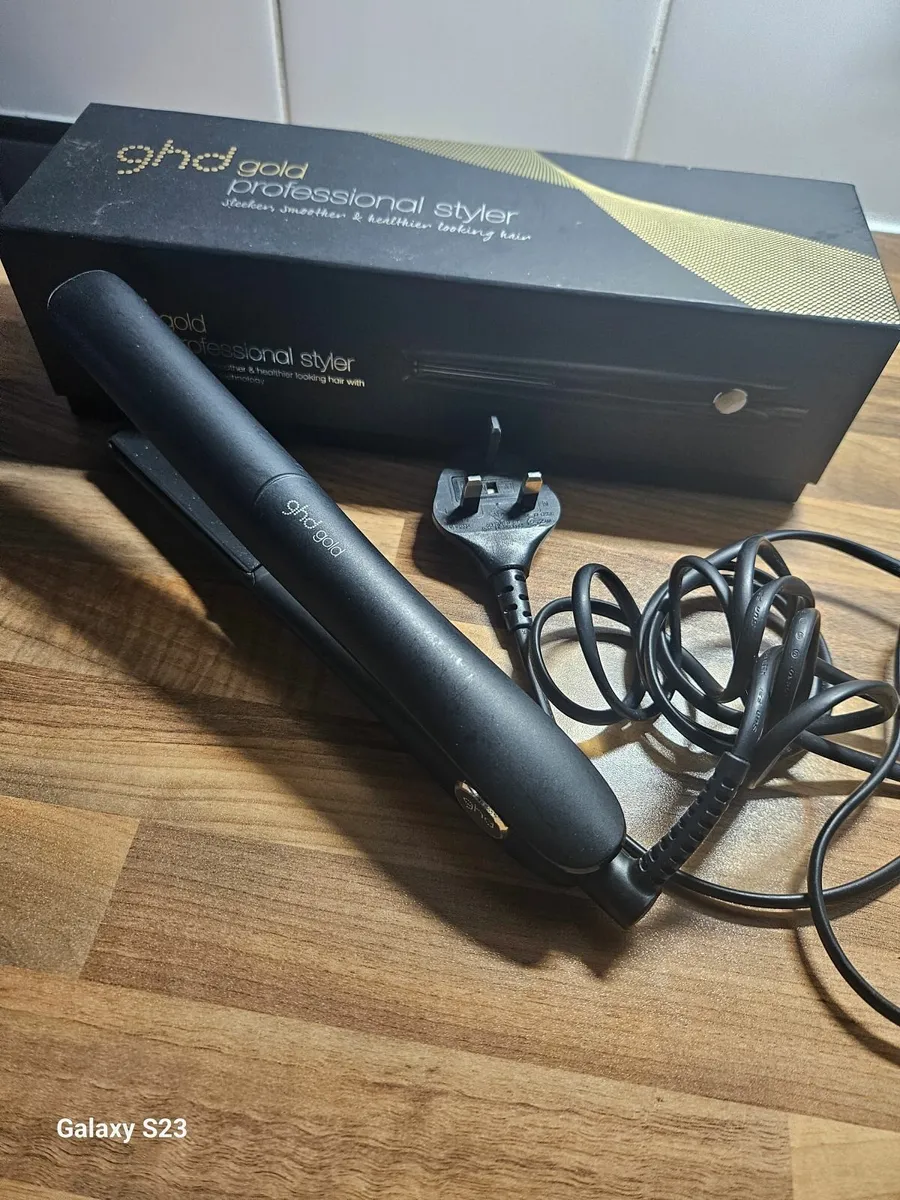 Hair straightener - Image 1