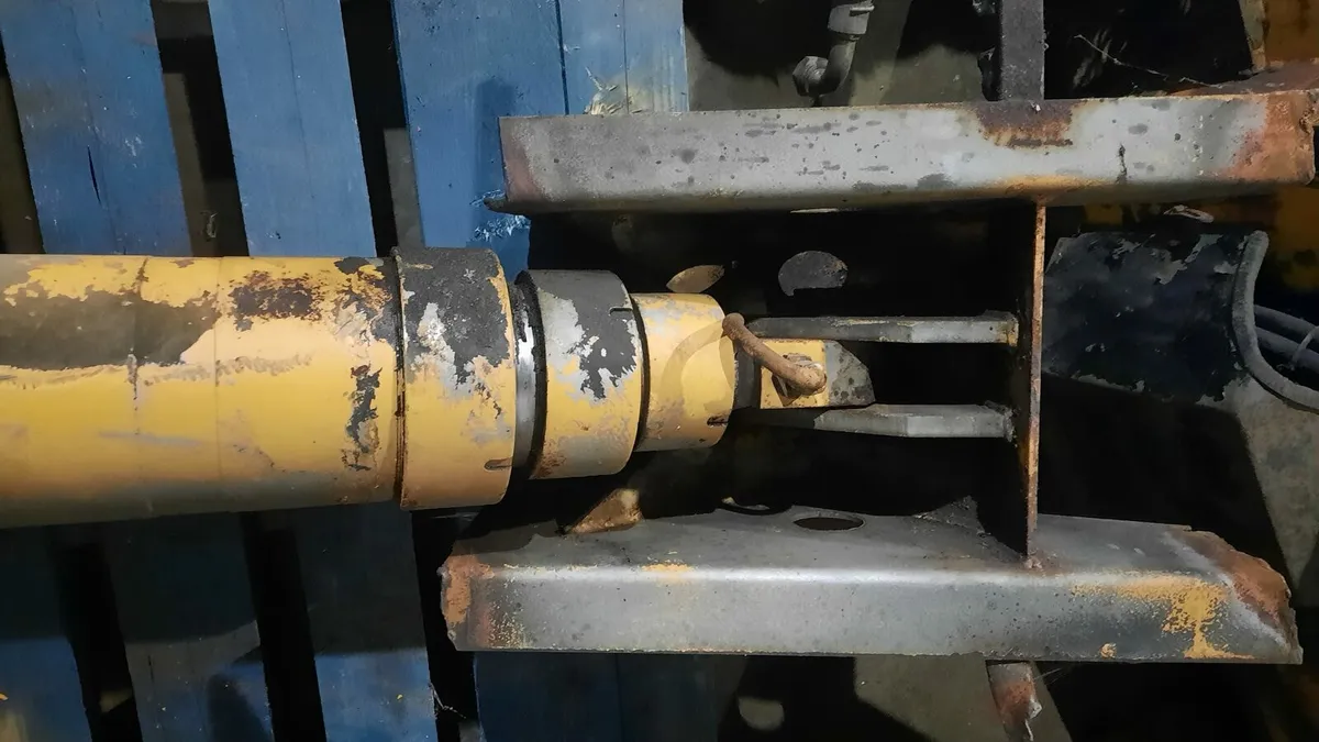 RAM. 3 stage tipping..5ft - Image 3