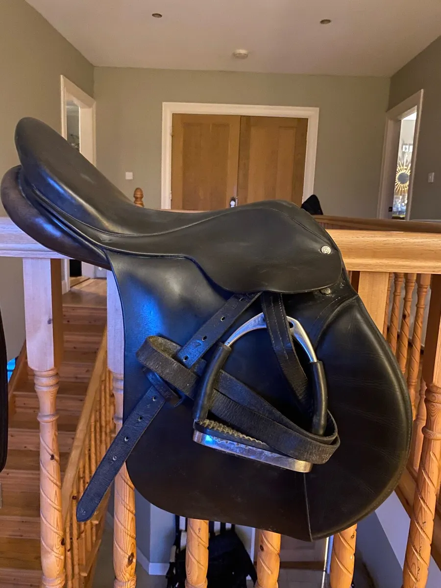 Berney Bros 16 inch saddle - Image 1