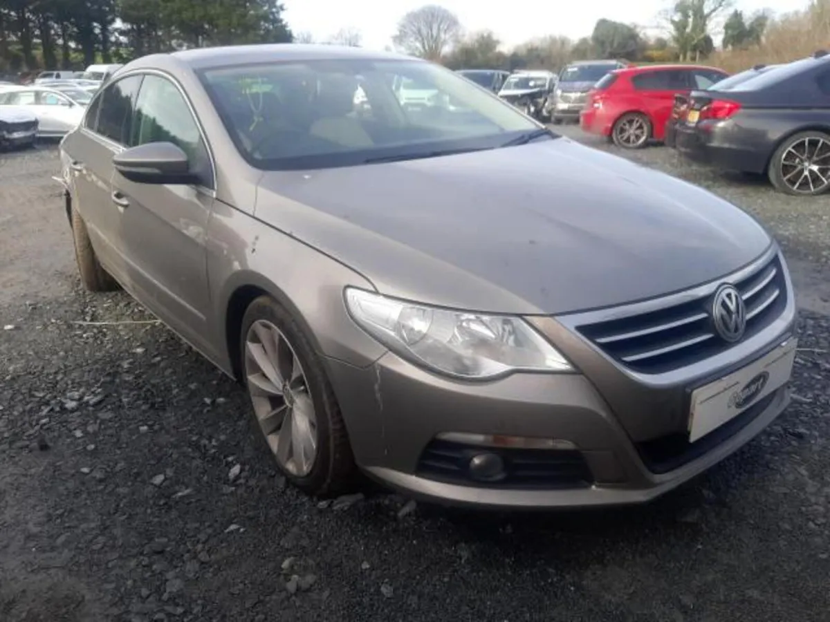 10-15 VW PASSAT CC BREAKING - Image 2