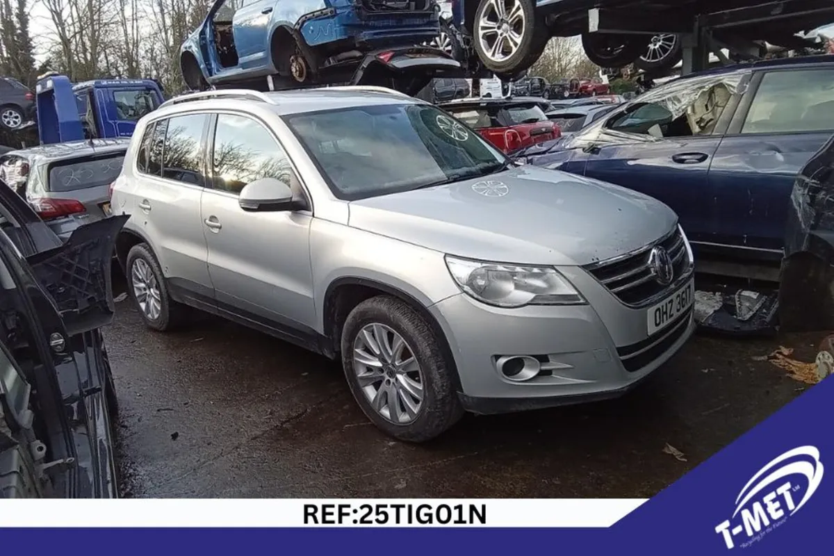 2009 VOLKSWAGEN TIGUAN BREAKING FOR PARTS - Image 1