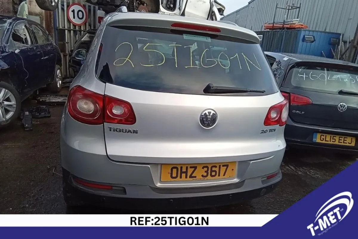 2009 VOLKSWAGEN TIGUAN BREAKING FOR PARTS - Image 3