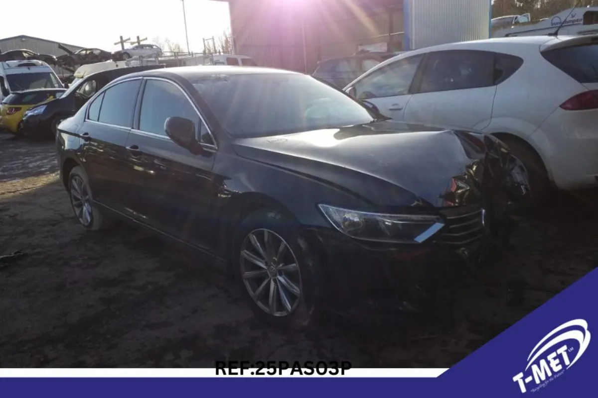 2015 VOLKSWAGEN PASSAT BREAKING FOR PARTS - Image 3