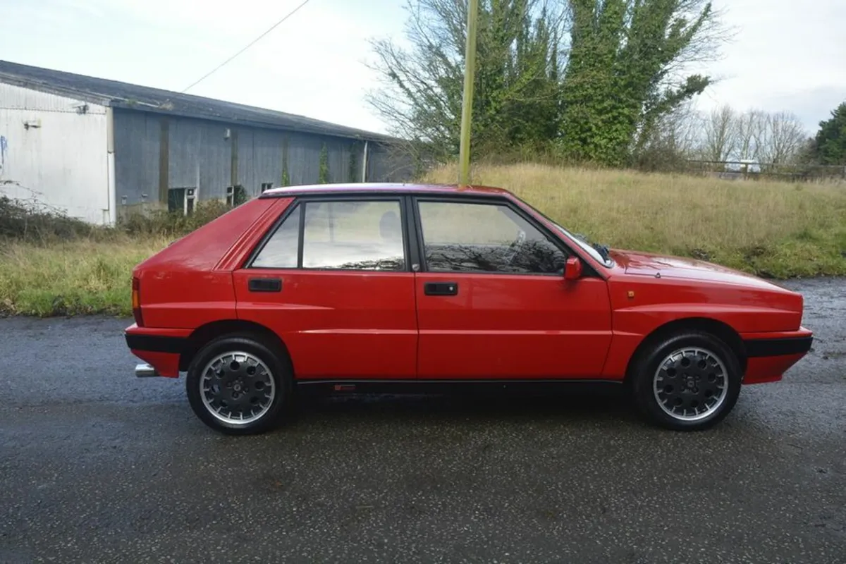 Lancia Delta Integrale HF - Image 2