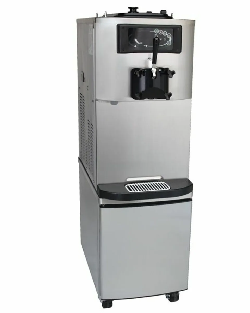 Taylor c708 IceCream Machine with stand - Image 2