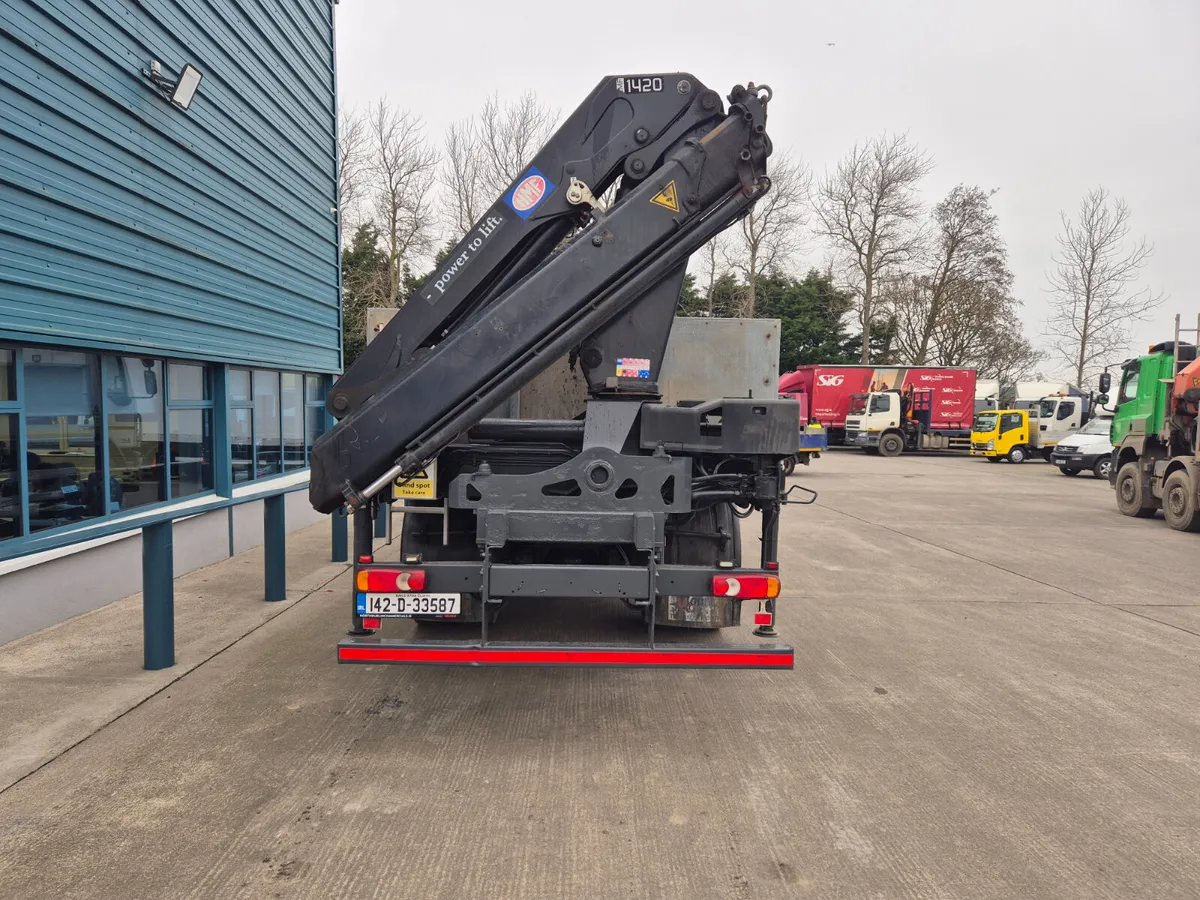 2014 DAF LF 18TON DROPSIDE AND CRANE - Image 3