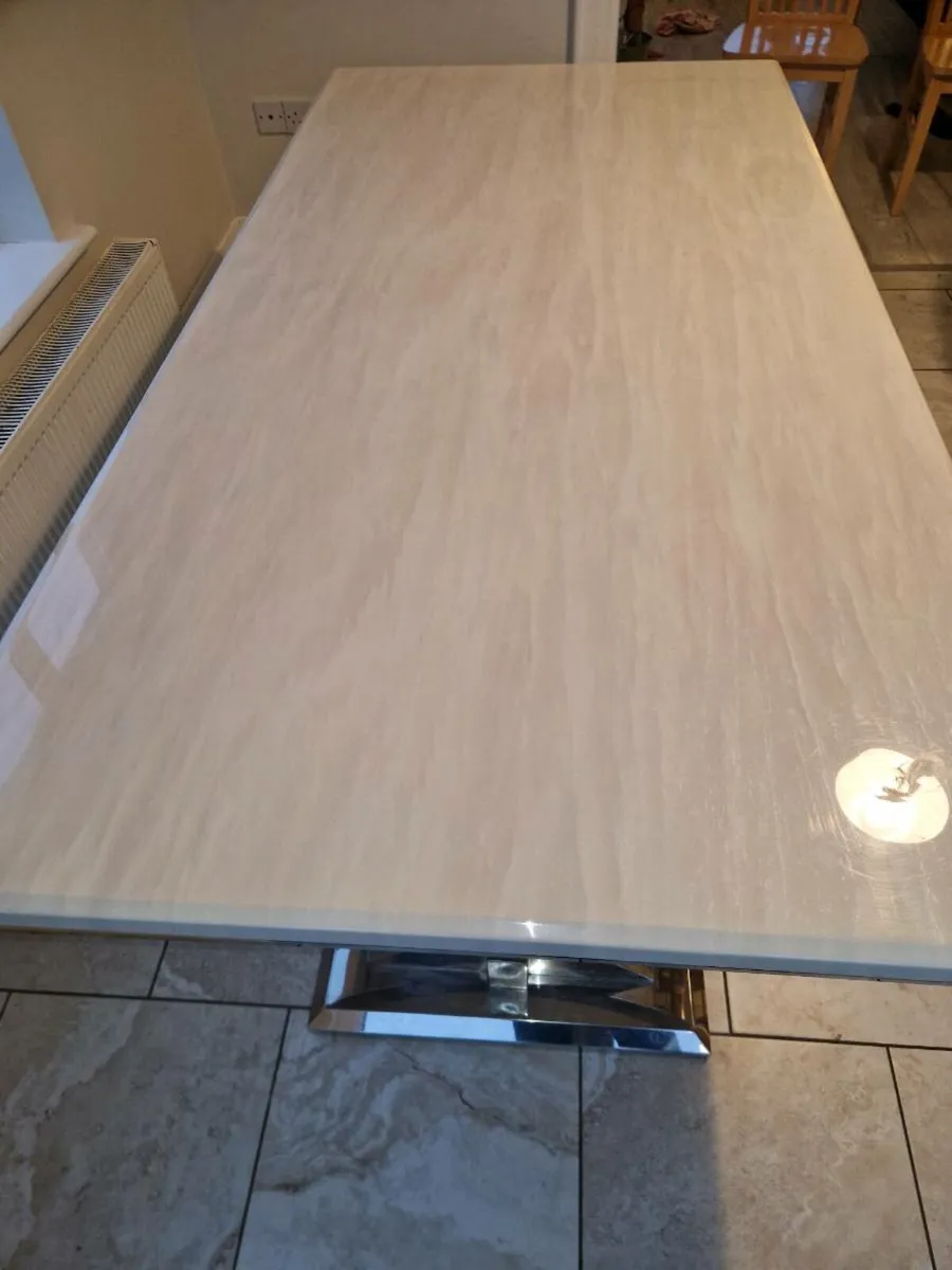 Dinning table - Image 3
