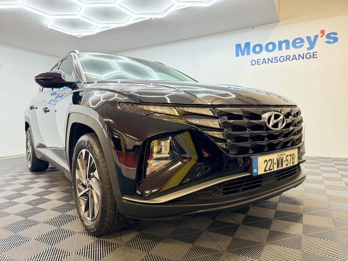 Hyundai Tucson 2WD Executive - Image 1