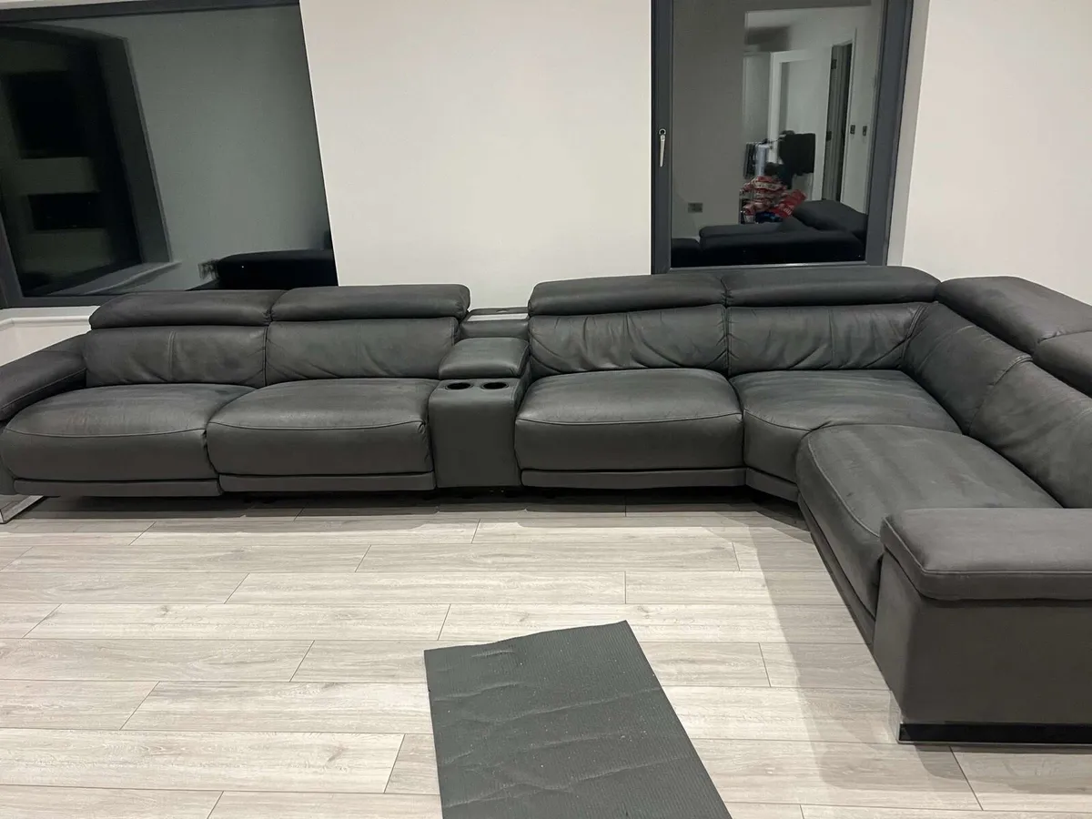 Reeks corner sofa - Image 1