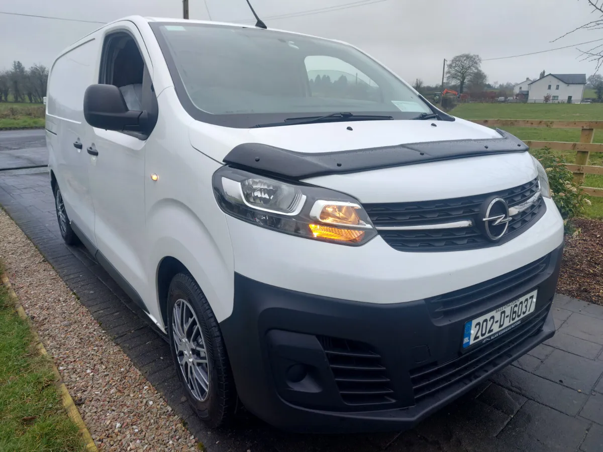 OPEL VIVARO 202' 86K KMS - Image 1