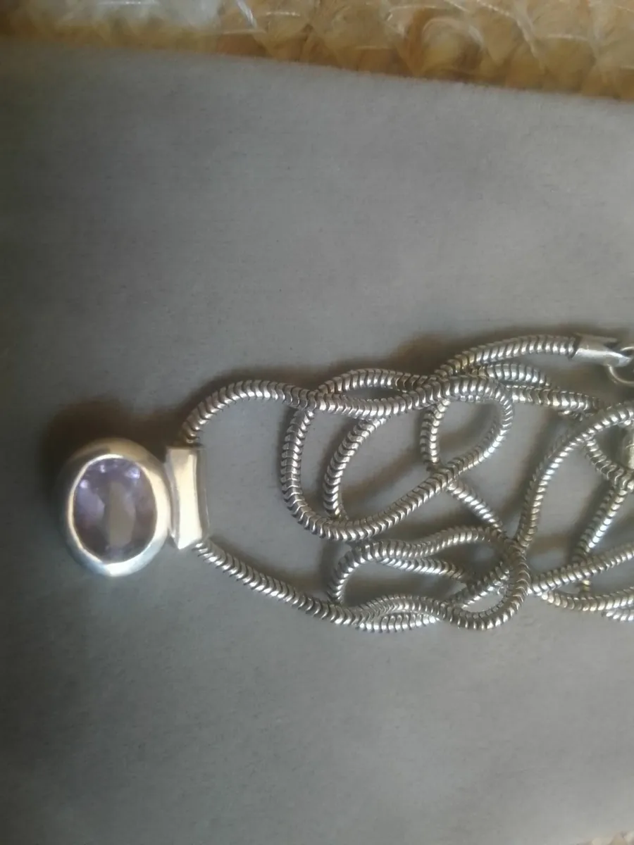 VINTAGE STERLING SILVER AMETHYST PENDANT ON HOLD - Image 2